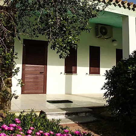 Cort'e Accas Aparthotel Bari Sardo